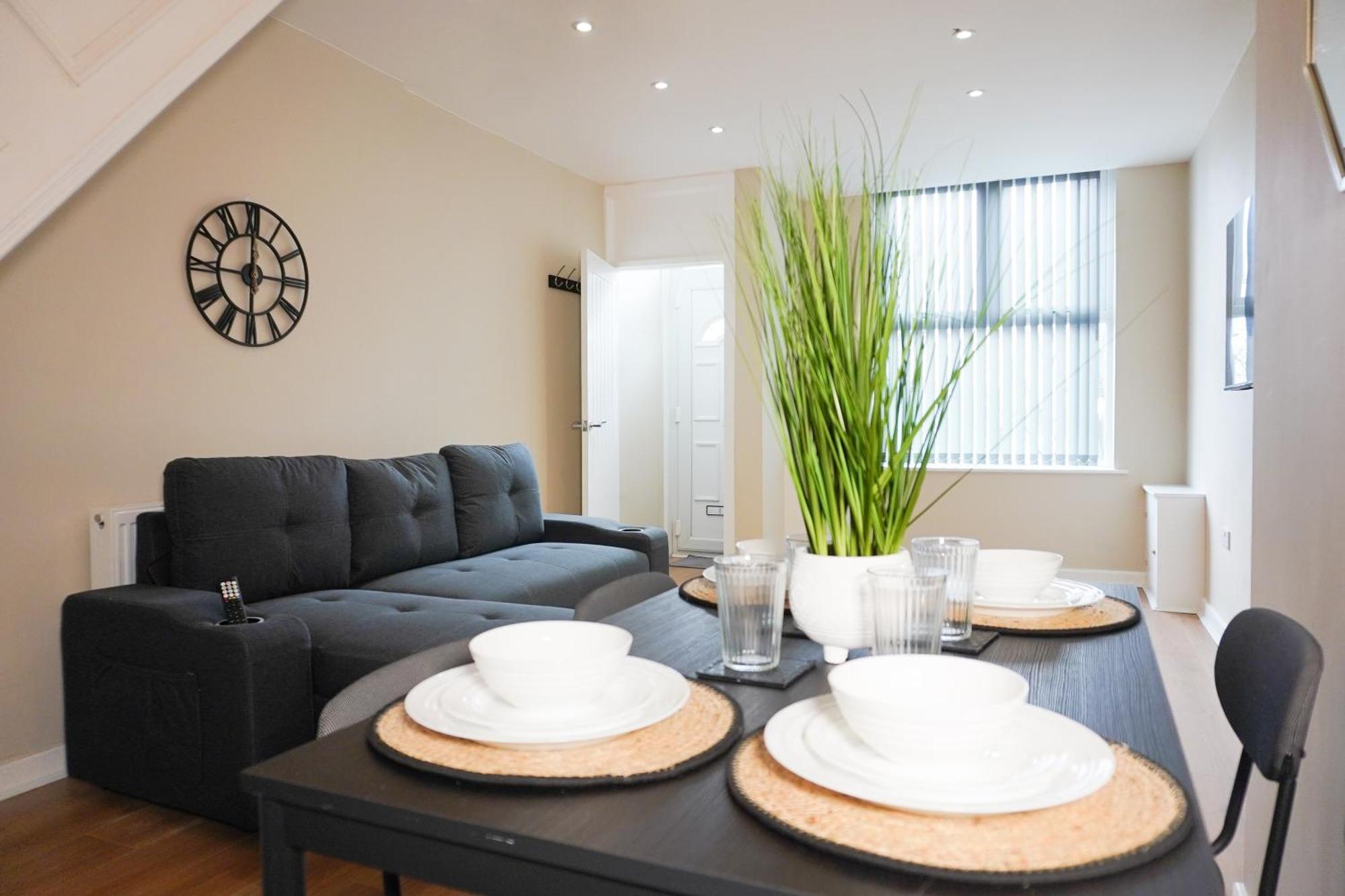 2 Bedroom House 10 Mins To City Centre & Albert Dock Ливерпуль Экстерьер фото