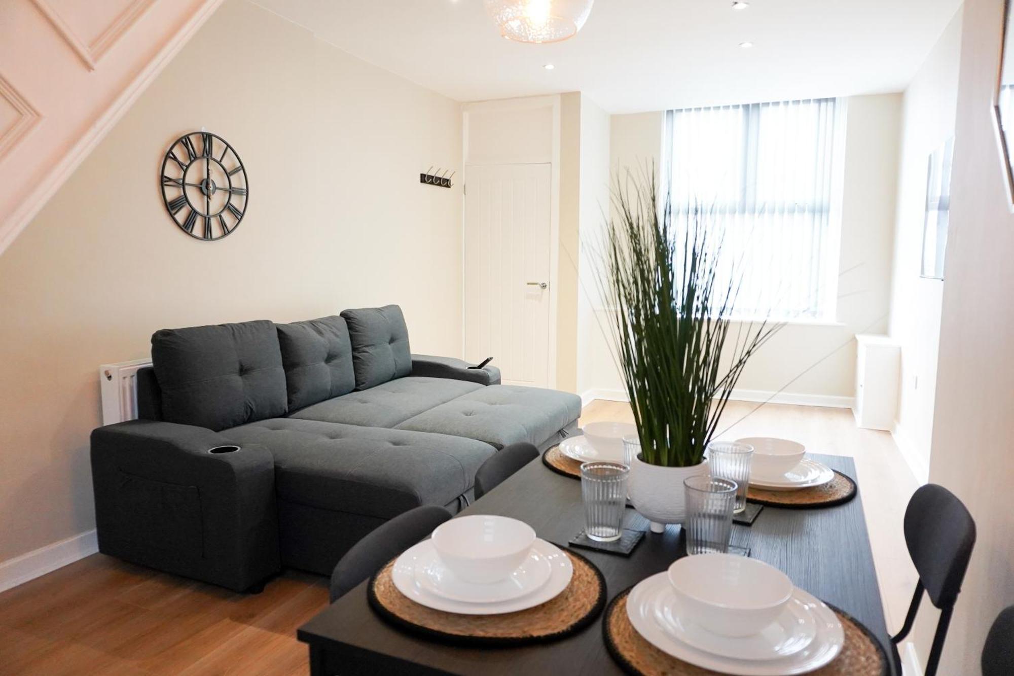 2 Bedroom House 10 Mins To City Centre & Albert Dock Ливерпуль Экстерьер фото